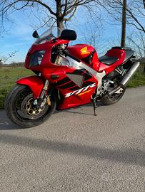 Honda VTR sp1