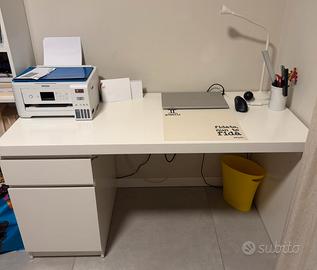 Scrivania bianca Ikea