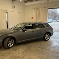 Audi A4 Avant 2.0 TFSI ultra S tronic Sport - gara