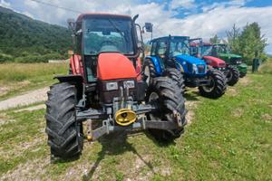 New Holland TL 90