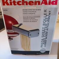 accessorio per creare pasta lunga