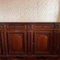 Madia / credenza grande in legno stile classico