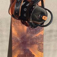 Tavola snow con attacchi e scarponi