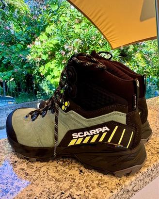 Scarponi da trekking donna Scarpa pari ai nuovi