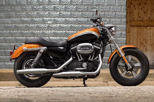 Harley Sportster 1200 custom CA 2016 COME NUOVA