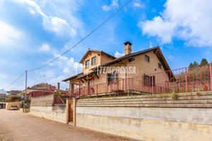 VILLA UNIFAMILIARE DI AMPIA METRATURA