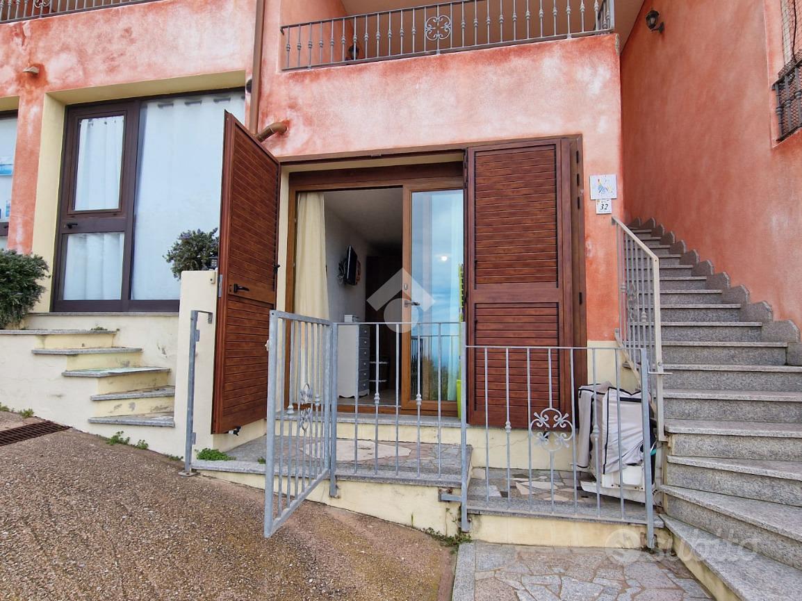 2 LOCALI A TRINITÀ D'AGULTU E VIGNOLA - Vista 2