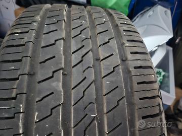 gomme 235 40 R18