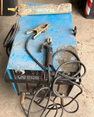 Saldatrice ad elettrodo trifase CEM SV 260