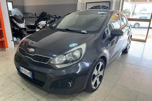 Kia Rio 1.4 CRDi 90 cv. EX PLUS OK NEOPATENTATI