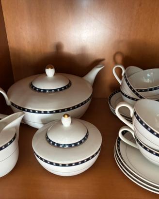Servizio da tea da 6 in porcellana mai usato