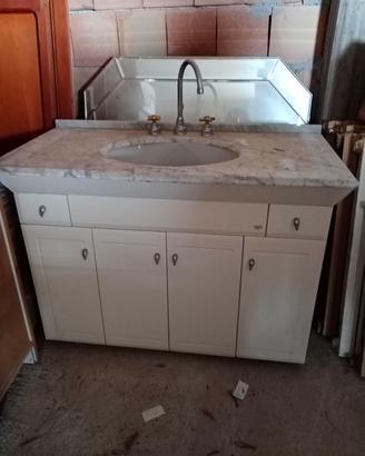 Lavandino bagno