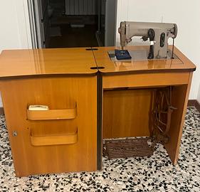Macchina da cucire Singer vintage