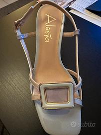 Sandalo con tacco