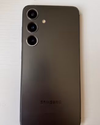 Samsung s24