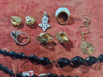 lotto bigiotteria 9 pezzi