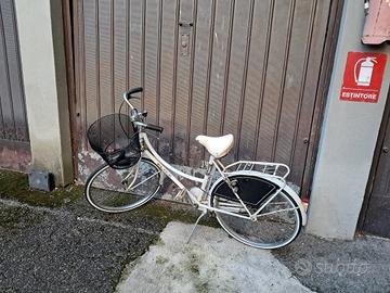 bicicletta da donna 