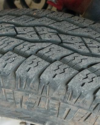 pneumatici 205/75/15 toyo