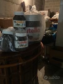 , lampada insetti, tavolo in acciaio, nutella