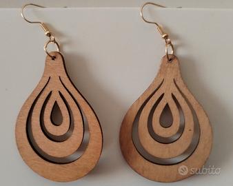 orecchini in legno 