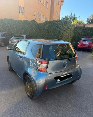 Toyota IQ