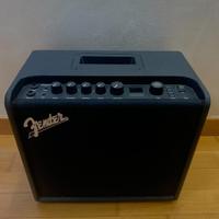 AMPLIFICATORE CHITARRA FENDER  Mustang  LT 25