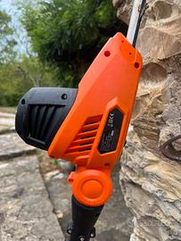 Tagliasiepi telescopico elettrico