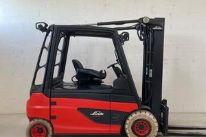 CARRELLO ELEVATORE MULETTO LINDE E 30 * 2014