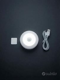 Luce Notturna LED Rotonda con Sensore