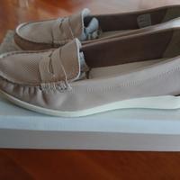 Mocassini beige in pelle