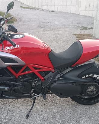 Ducati Diavel 1200