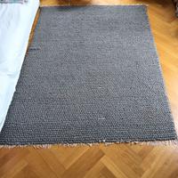 HAY TAPPETO GRIGIO