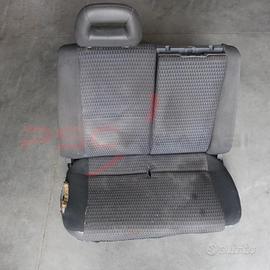 Sedile DX (lato passeggero) Nissan Atleon 35.13