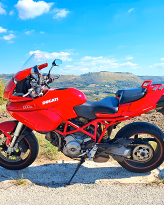 Ducati MULTISTRADA 1000 DS  pronta a viaggiare
