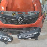 Renault Clio nuovo modello 2022 2024 2025 2026
