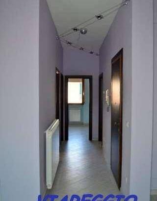 Appartamento di 85 m² con 4 locali e posto auto a 
