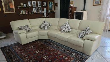 DIVANO ANGOLARE IN PELLE BIANCA – SCAVOLINI