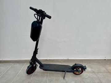 Monopattino xiaomi pro2
