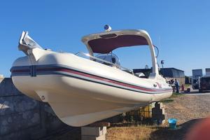 Gommone 750 24" cv 225 4T