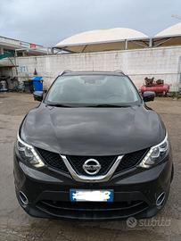 Nissan Qashqai  1.5 dci N-connecta 110cv