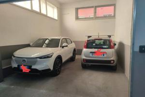 Box / Garage di 30 m² a Napoli