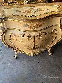 Mobile stile veneziano