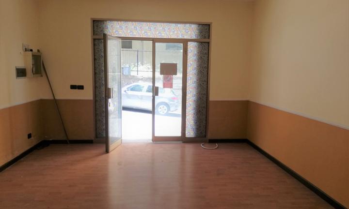 Studio/deposito via S.Lucia