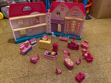 Casa delle bambole richiudibile, con luci e suoni