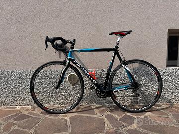 Bici da corsa Pinarello FP1 anno 2012
