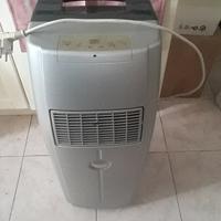 Ventilatore/raffrescatore KENNEX con presa esterna