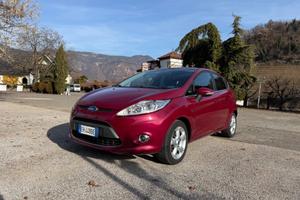 Ford Fiesta 1.4 TDCi 70CV 5 porte Titanium
