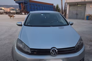 Volkswagen Golf VI 1.6 TDI 105 CV - Anno 2010
