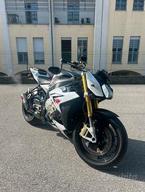 Bmw s1000r