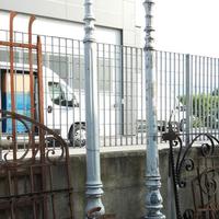 Lampione esterno in ghisa a pavimento